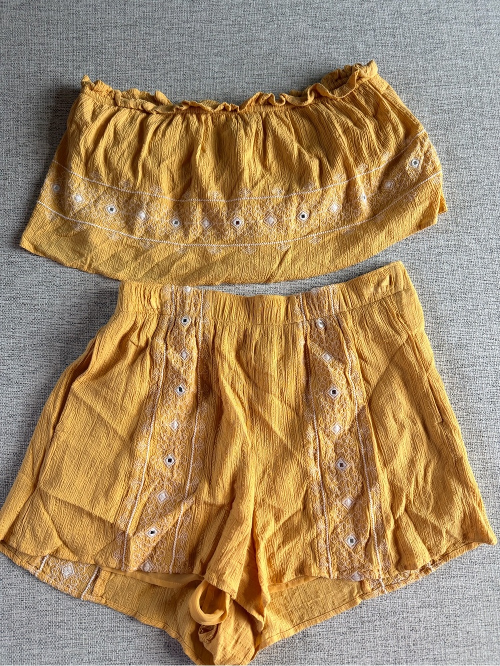 American Eagle Outfitters Mustard Yellow Embroidered High Waist Shorts Set